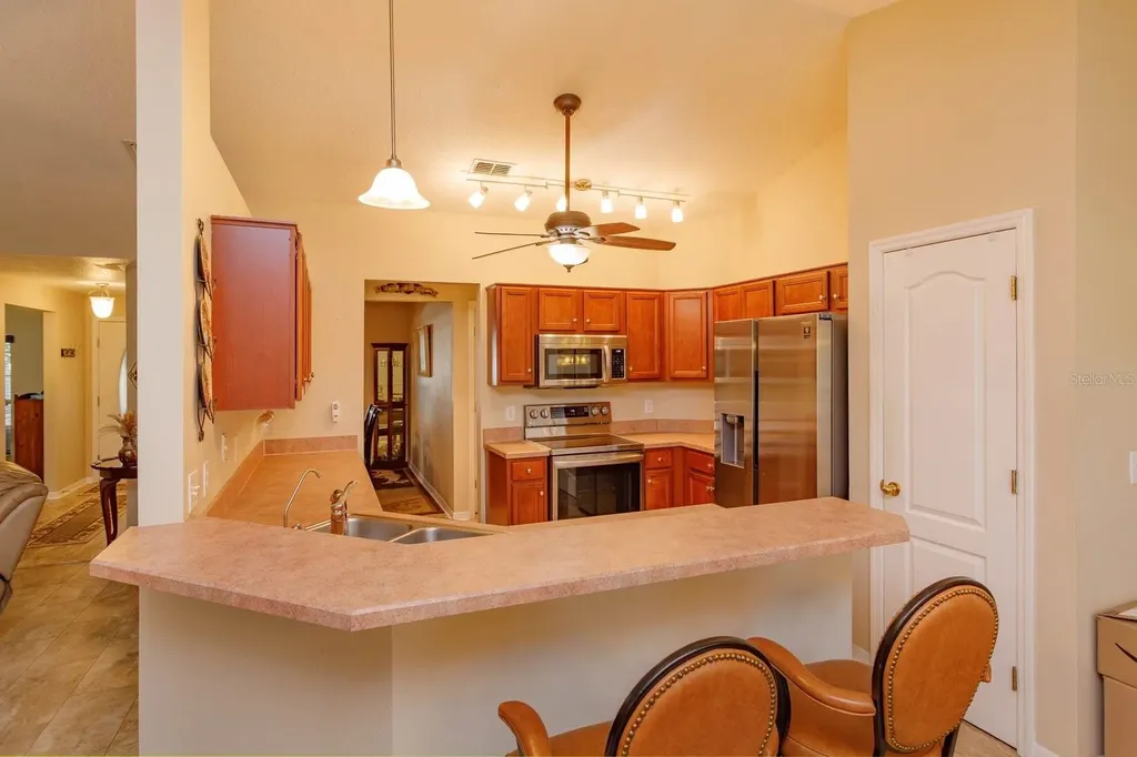 24353 Calusa Boulevard Eustis FL 32736