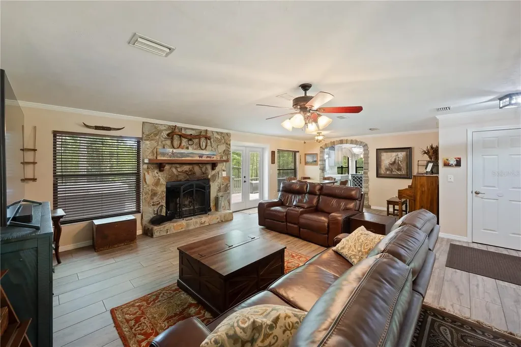 18451 NW 141st Avenue Williston FL 32696