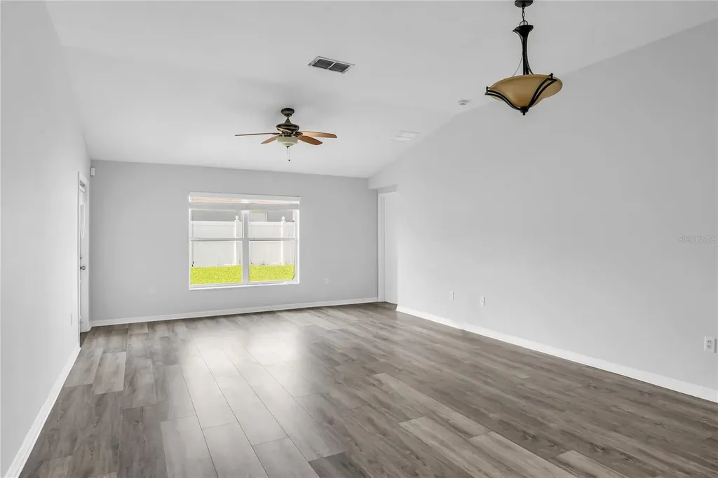 308 Bella Rosa Circle Sanford FL 32771