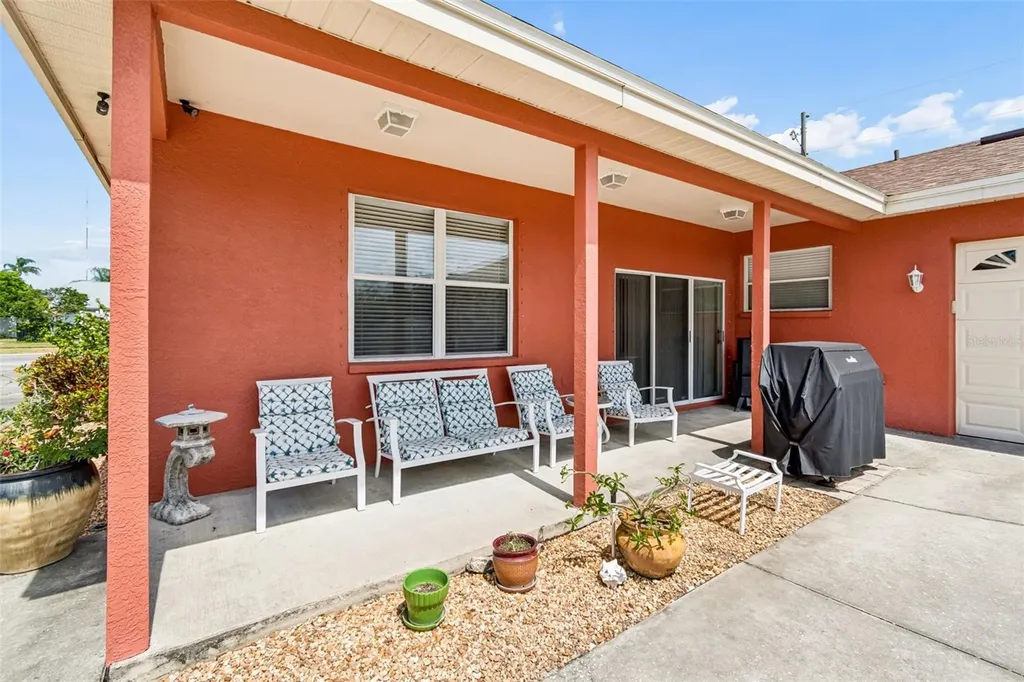 7791 Carver Court Seminole FL 33772