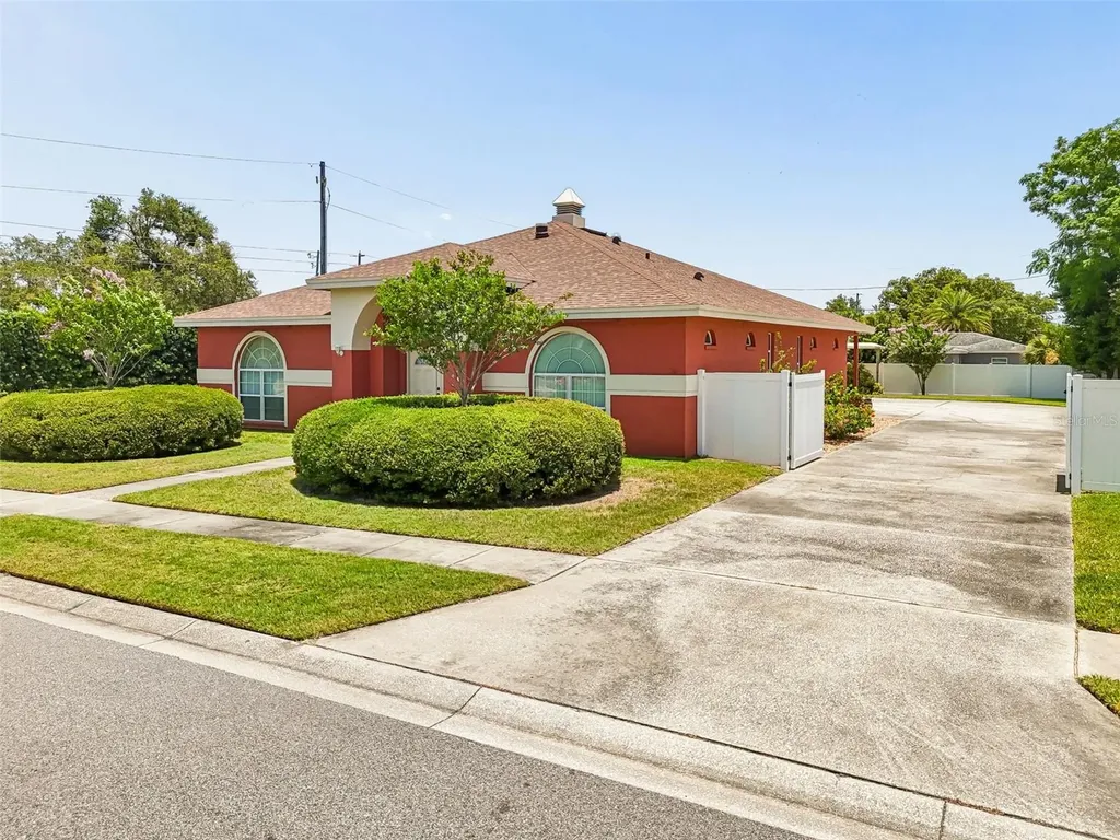 7791 Carver Court Seminole FL 33772