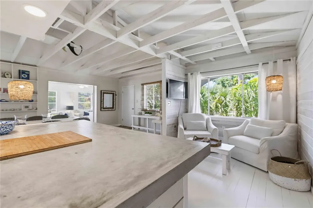 624 Bayshore Road Nokomis FL 34275