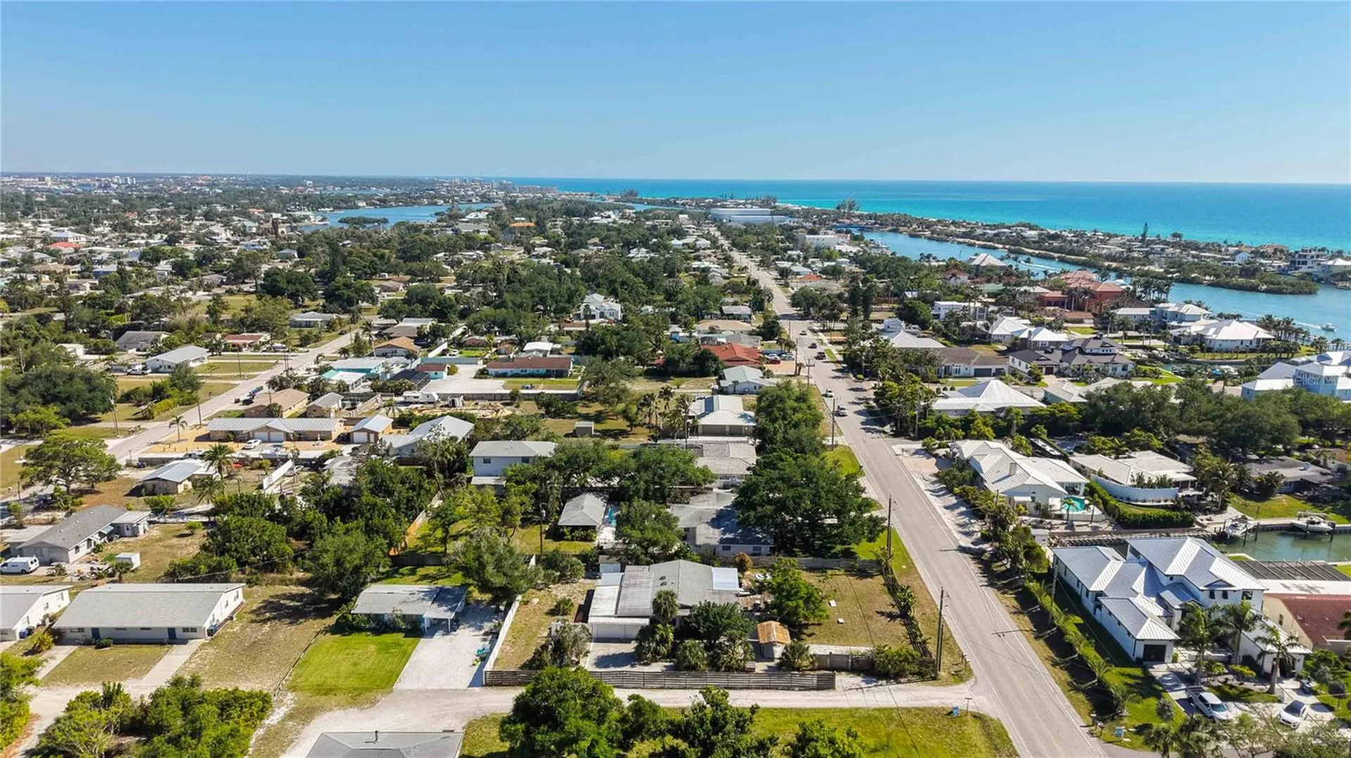 624 Bayshore Road Nokomis FL 34275
