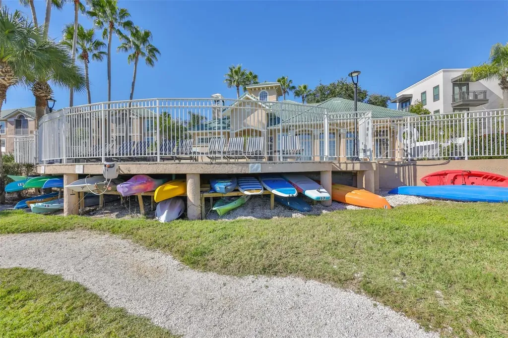 3202 Bay Club Circle Tampa FL 33607