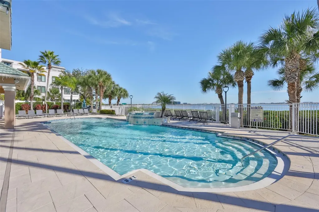 3202 Bay Club Circle Tampa FL 33607