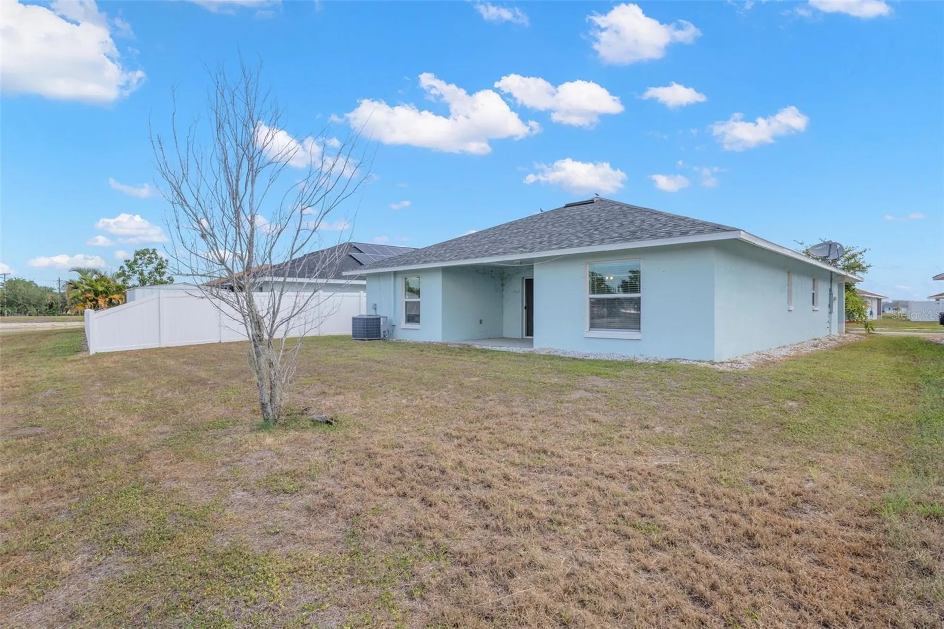 1550 Blossom Bayou Circle Ruskin FL 33570