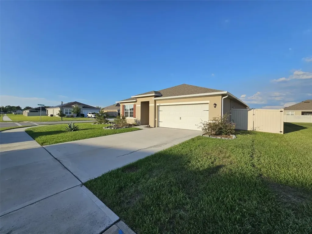 580 Auburn Grove Terrace Auburndale FL 33823