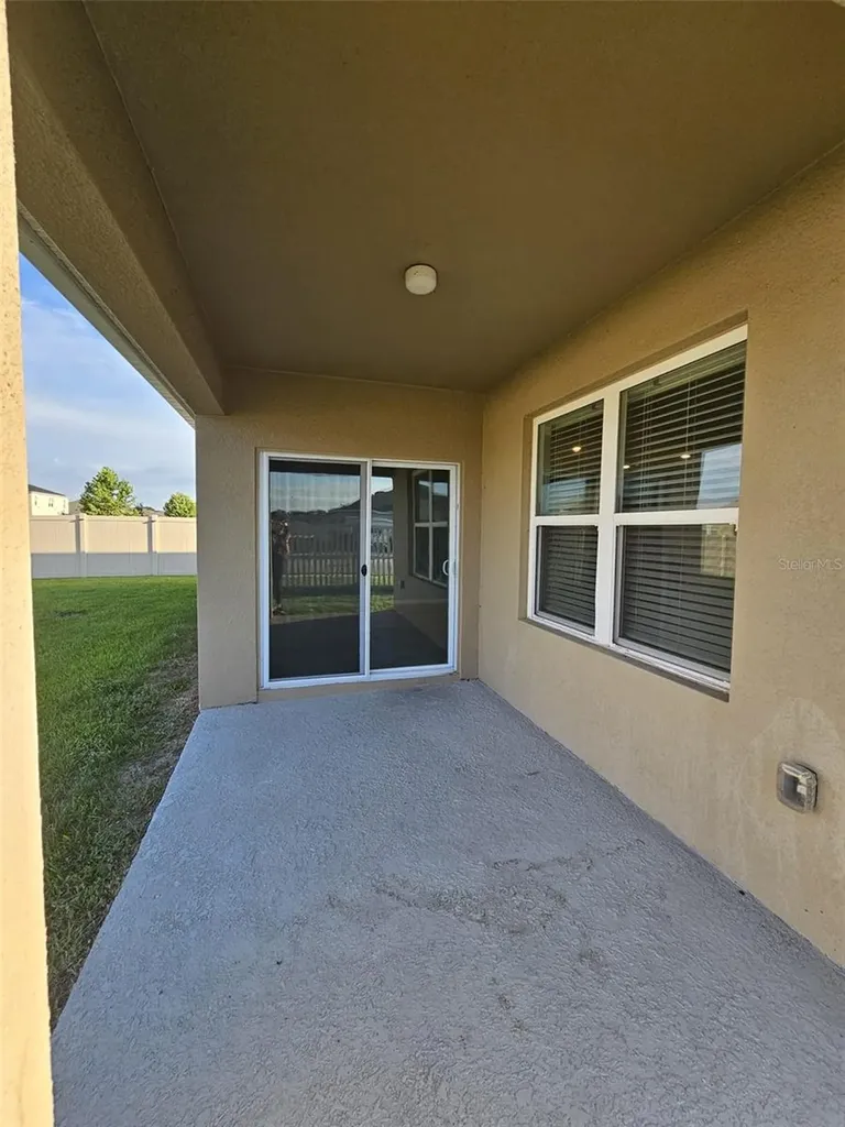580 Auburn Grove Terrace Auburndale FL 33823