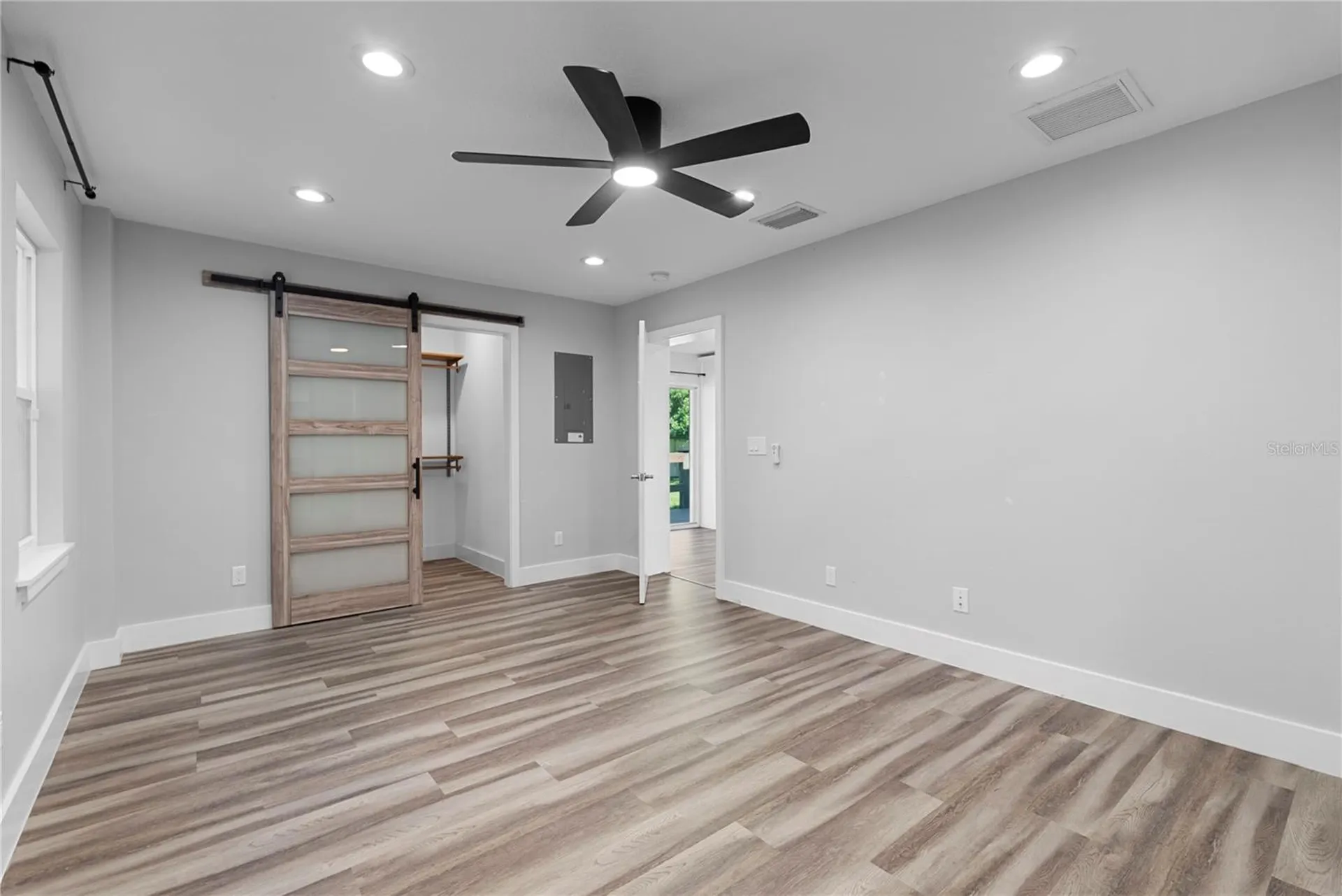 1350 Sasoon Avenue Orlando FL 32803