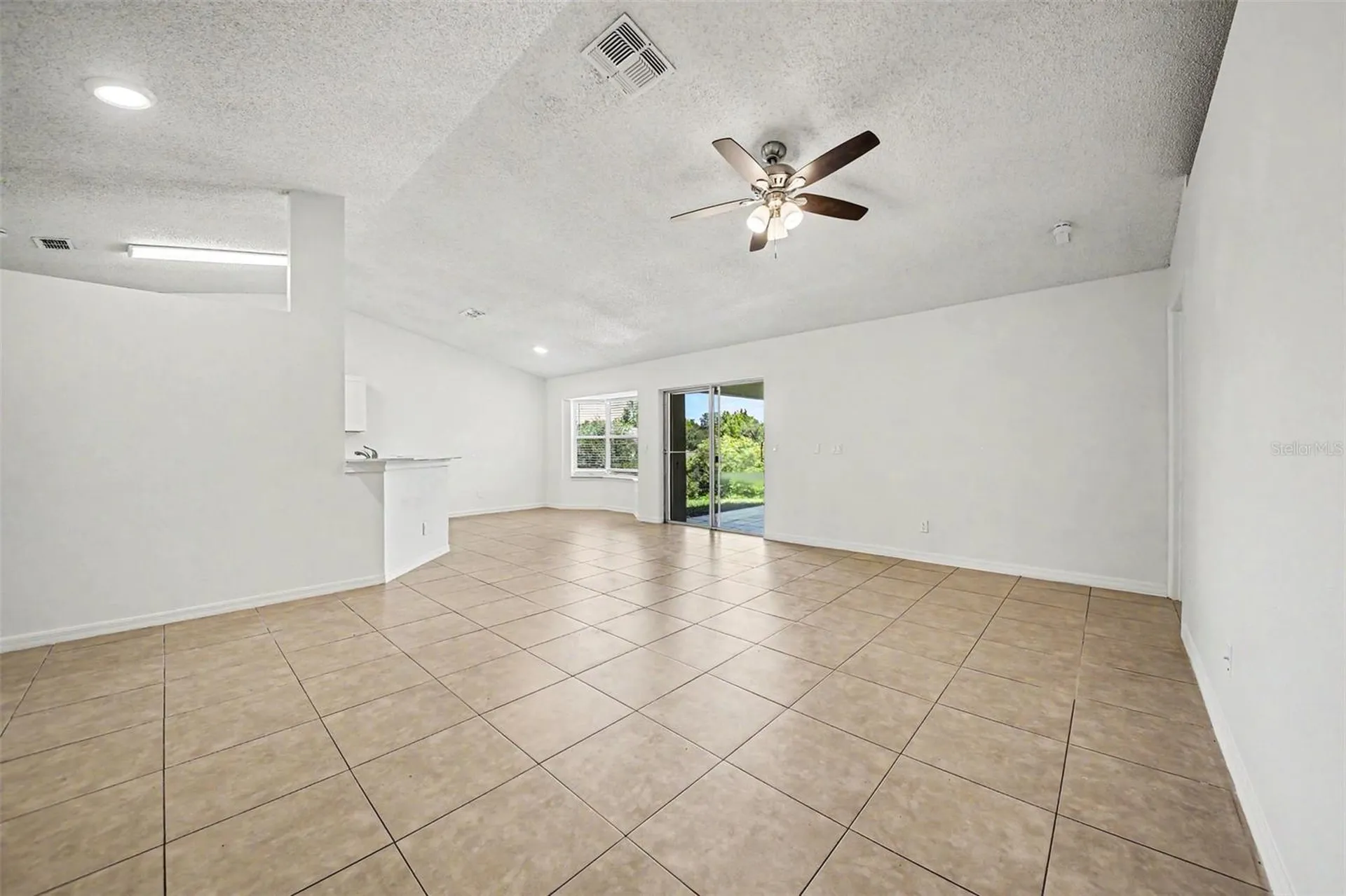 1067 Sheeler Hills Drive Apopka FL 32703