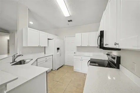 1067 Sheeler Hills Drive Apopka FL 32703
