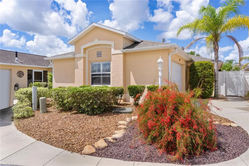 1536 Barnwell Place The Villages FL 32162