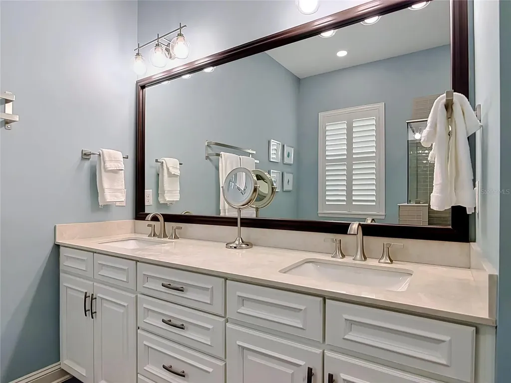 18 Shady Oak Lane Palm Coast FL 32137