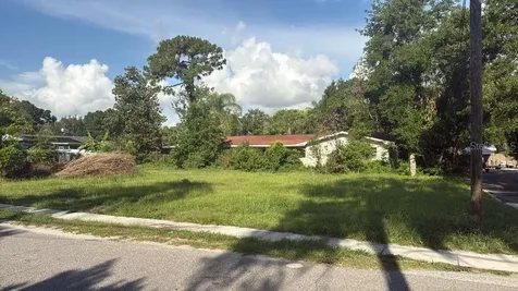 12706 N 53rd Street Tampa FL 33617
