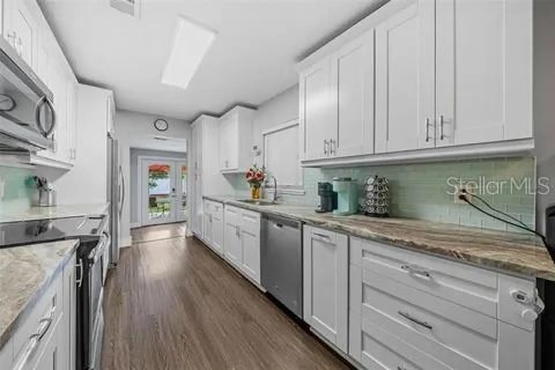 726 38th Avenue N St Petersburg FL 33704