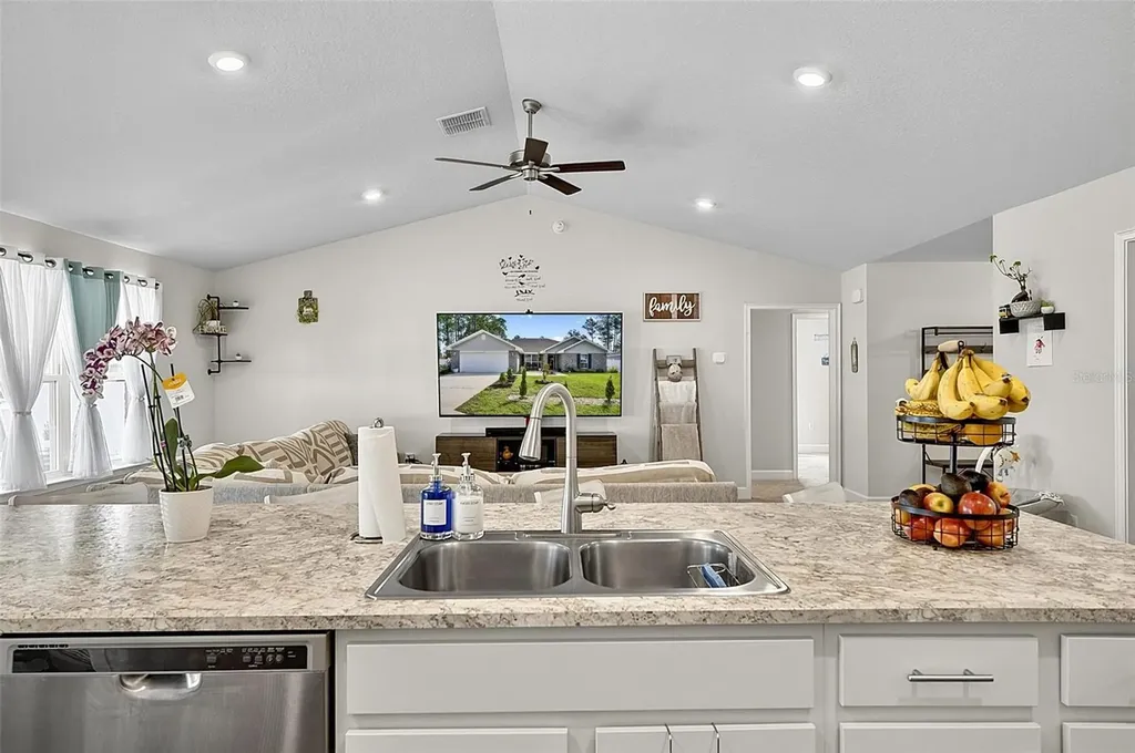33 Richardson Drive Palm Coast FL 32164