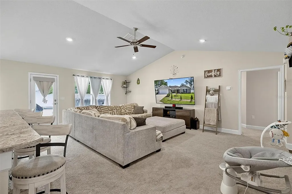 33 Richardson Drive Palm Coast FL 32164