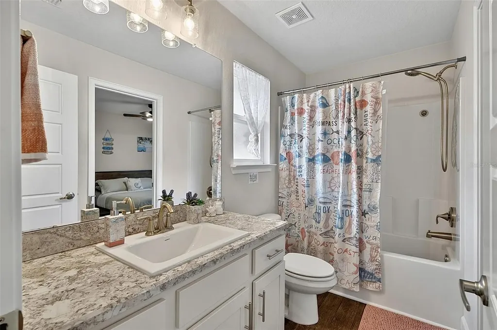 33 Richardson Drive Palm Coast FL 32164