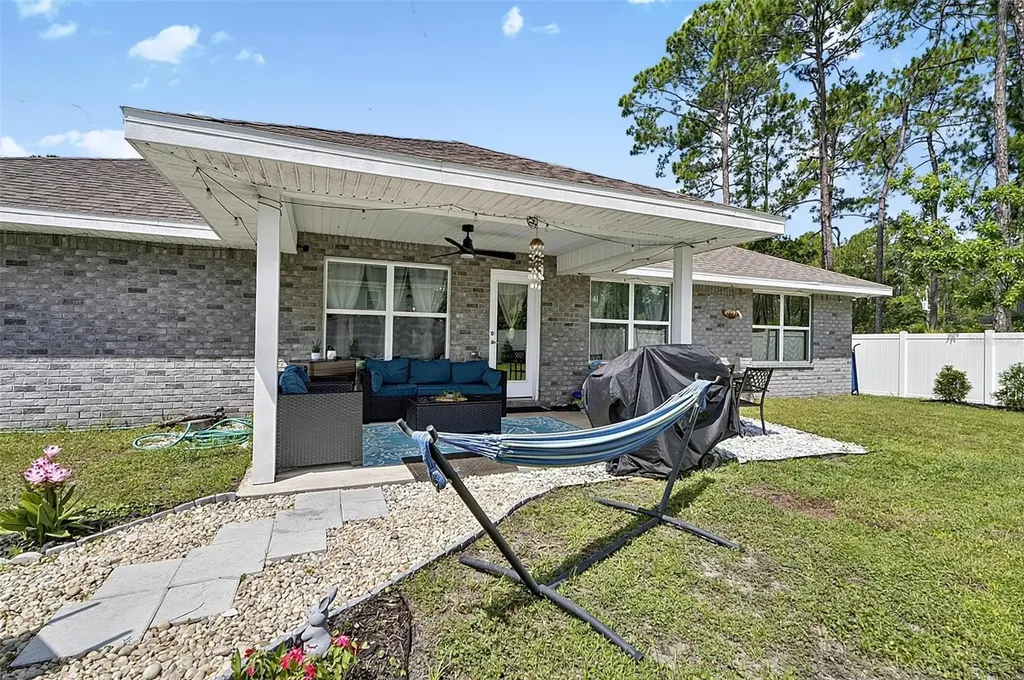 33 Richardson Drive Palm Coast FL 32164