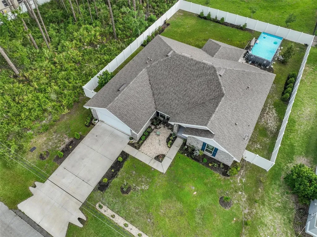 33 Richardson Drive Palm Coast FL 32164