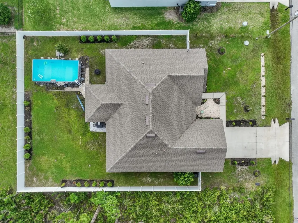 33 Richardson Drive Palm Coast FL 32164
