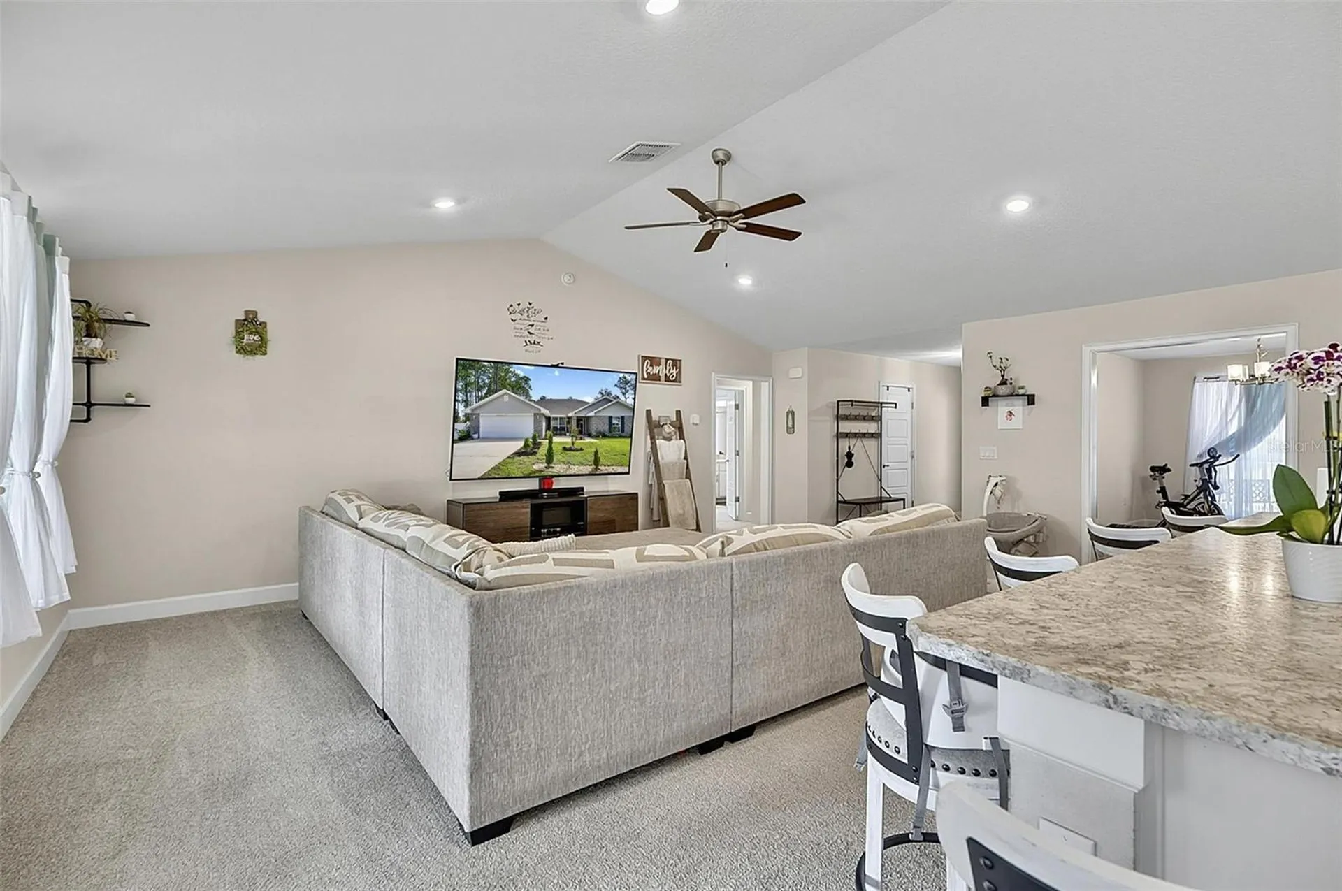 33 Richardson Drive Palm Coast FL 32164