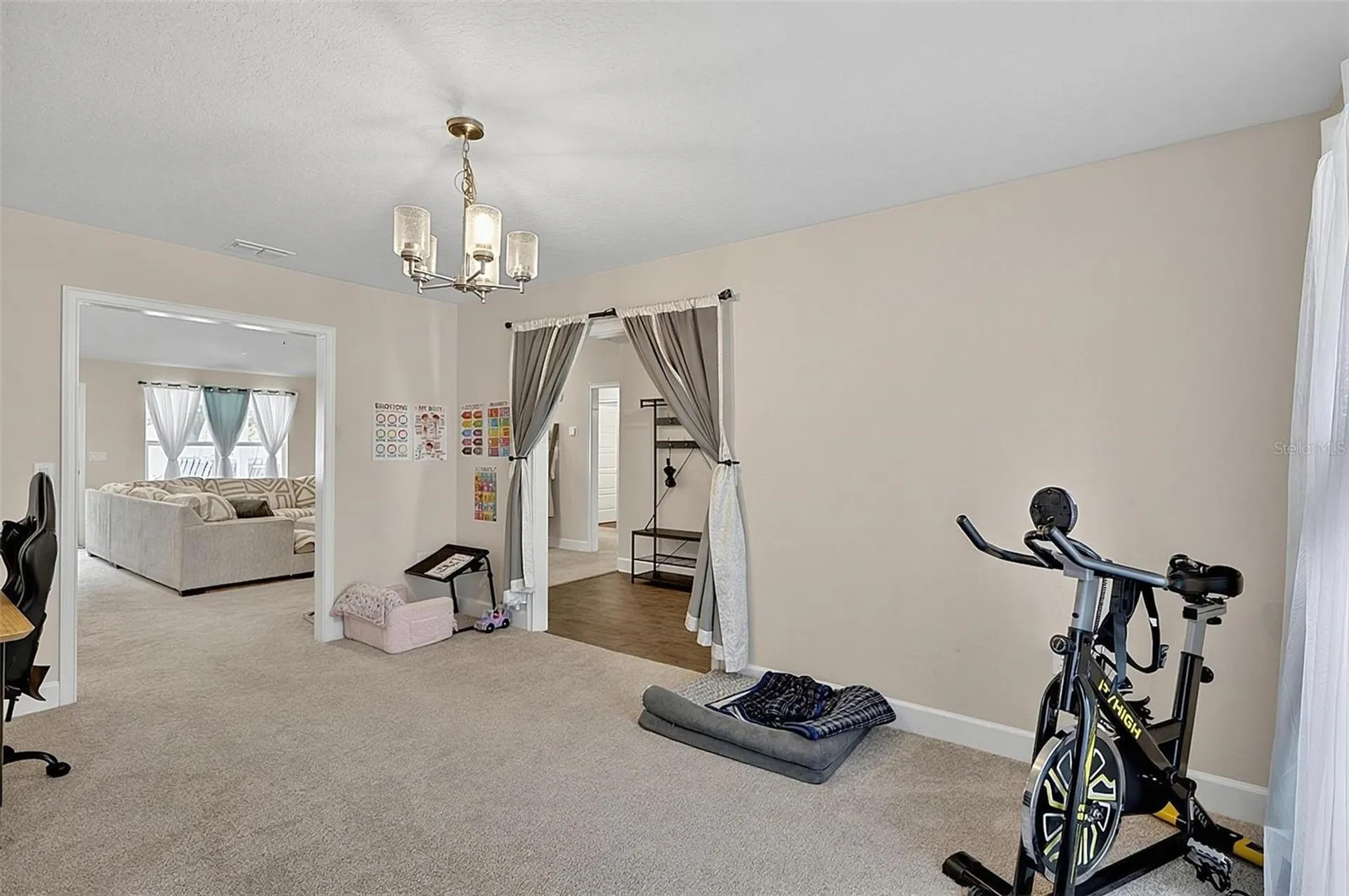 33 Richardson Drive Palm Coast FL 32164