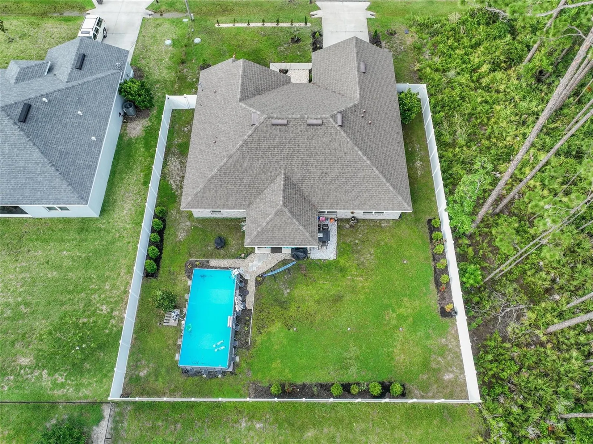 33 Richardson Drive Palm Coast FL 32164