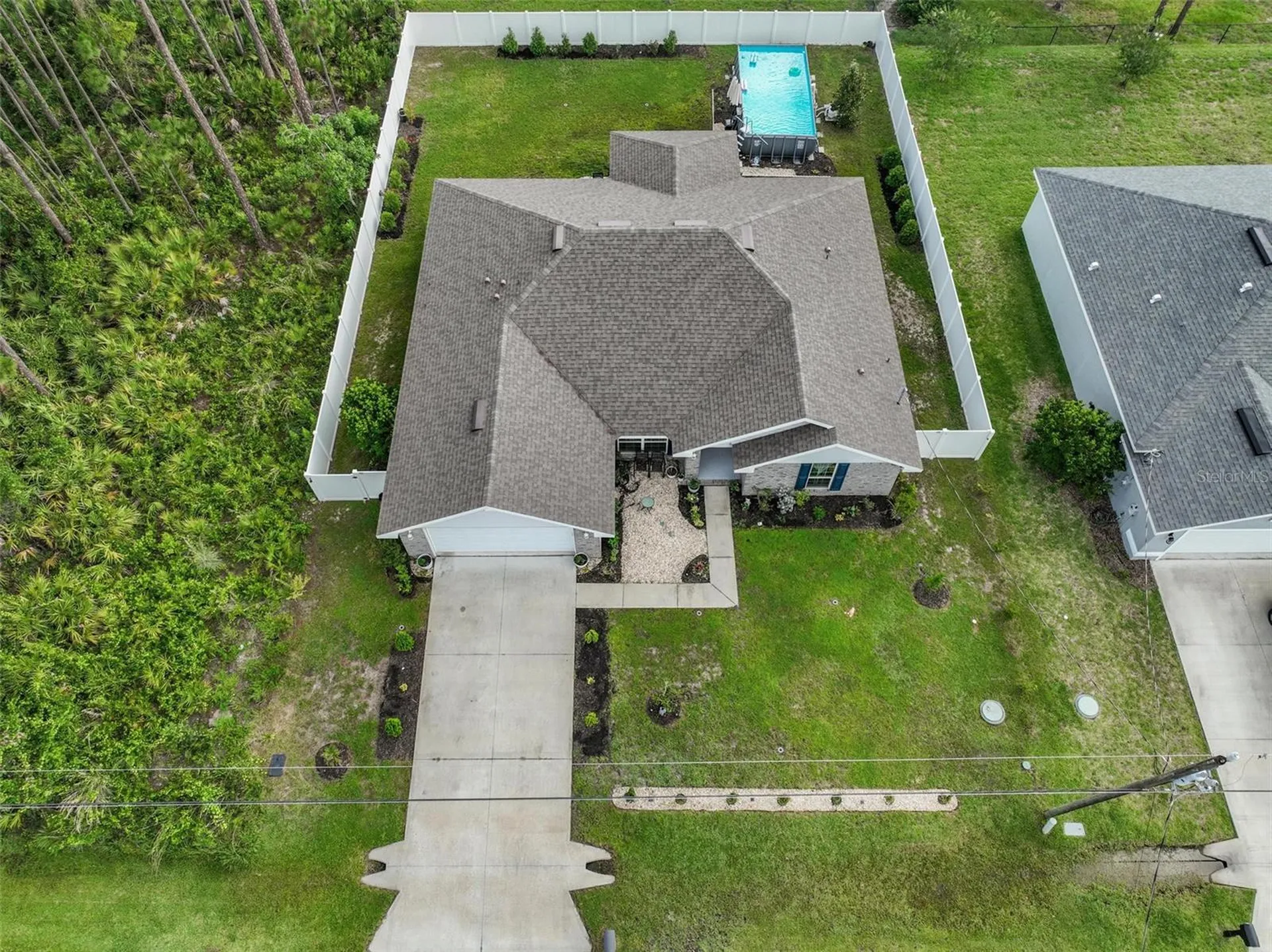 33 Richardson Drive Palm Coast FL 32164