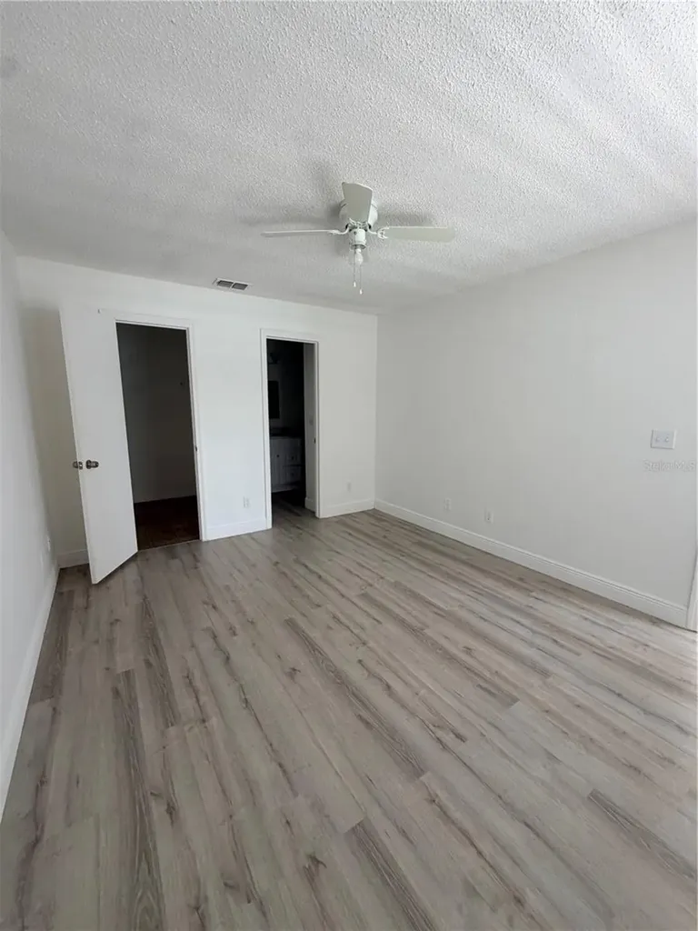1069 S Hiawassee Road Orlando FL 32835
