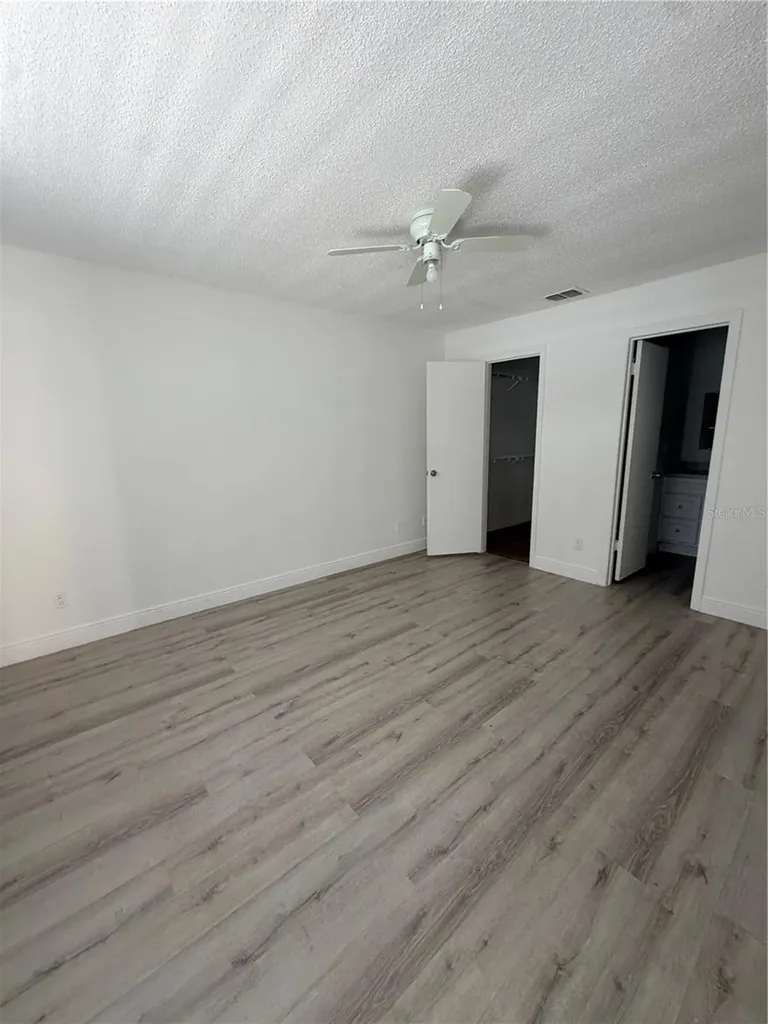 1069 S Hiawassee Road Orlando FL 32835