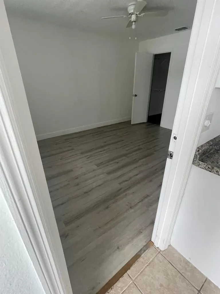 1069 S Hiawassee Road Orlando FL 32835
