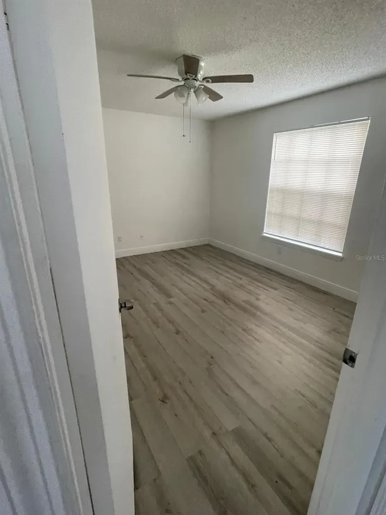 1069 S Hiawassee Road Orlando FL 32835
