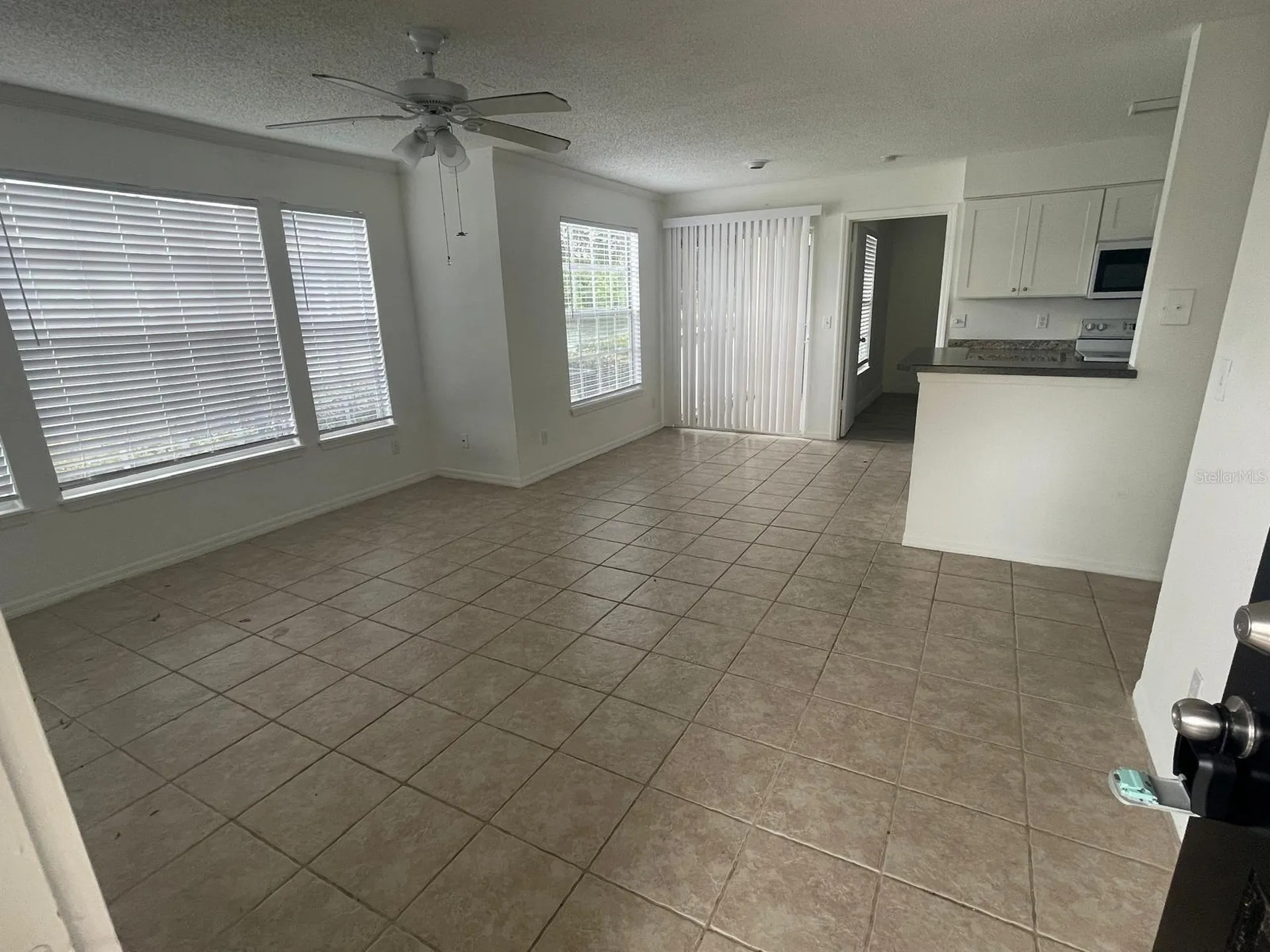 1069 S Hiawassee Road Orlando FL 32835