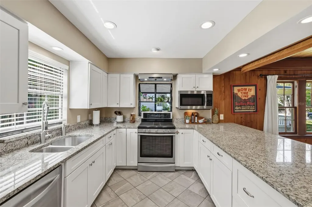 720 S Fielding Avenue Tampa FL 33606