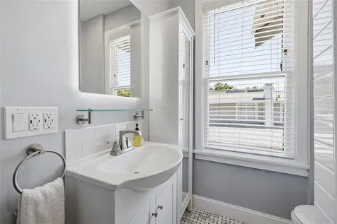 720 S Fielding Avenue Tampa FL 33606