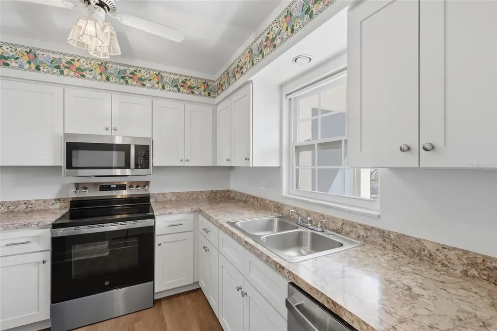 9917 Desoto Court Bradenton FL 34210