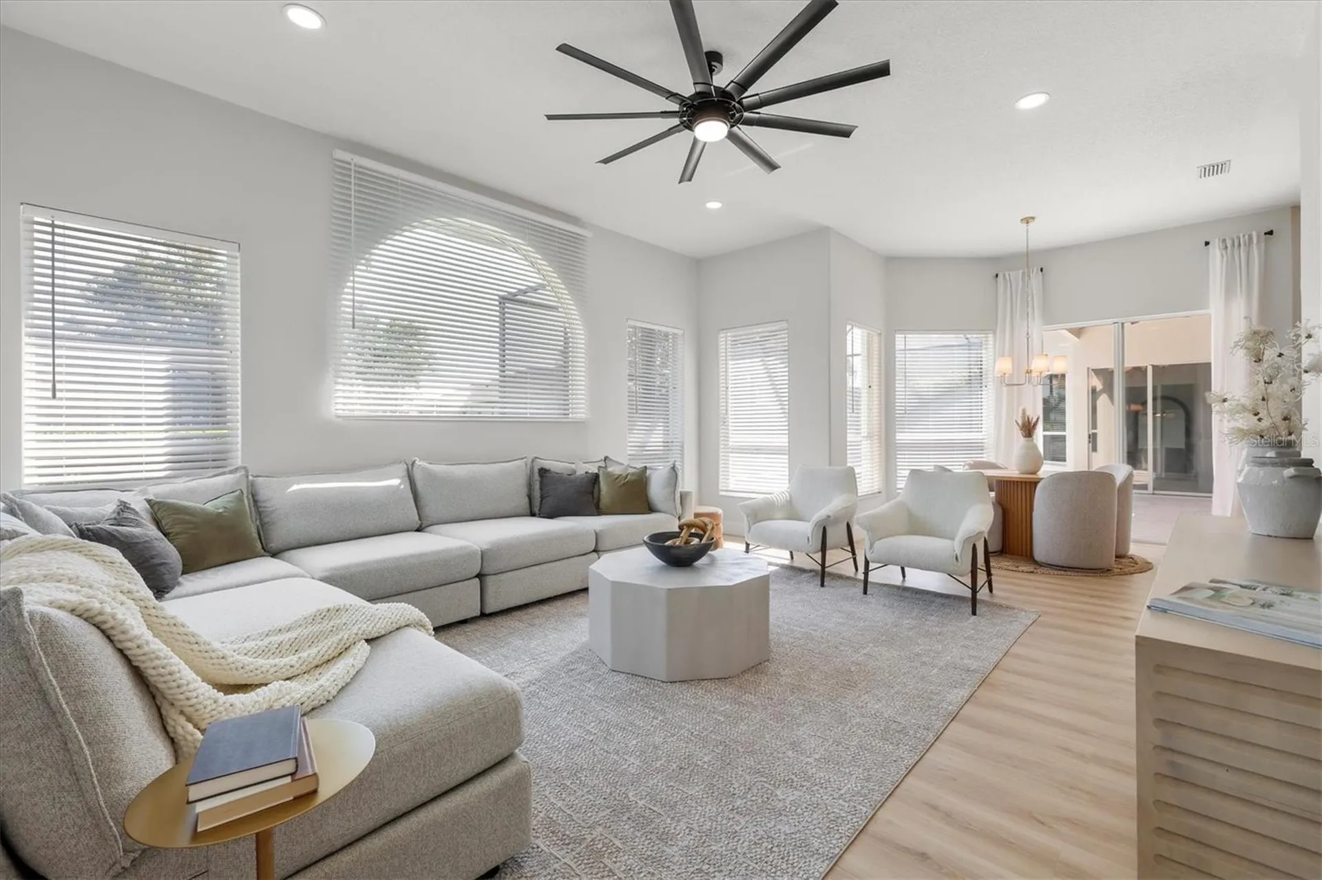 7128 Dornough Lane Bradenton FL 34202