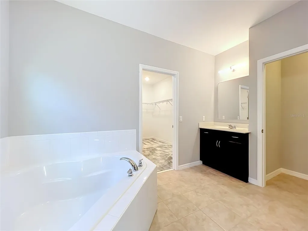 8316 Lookout Pointe Drive Windermere FL 34786