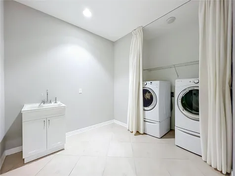 8316 Lookout Pointe Drive Windermere FL 34786