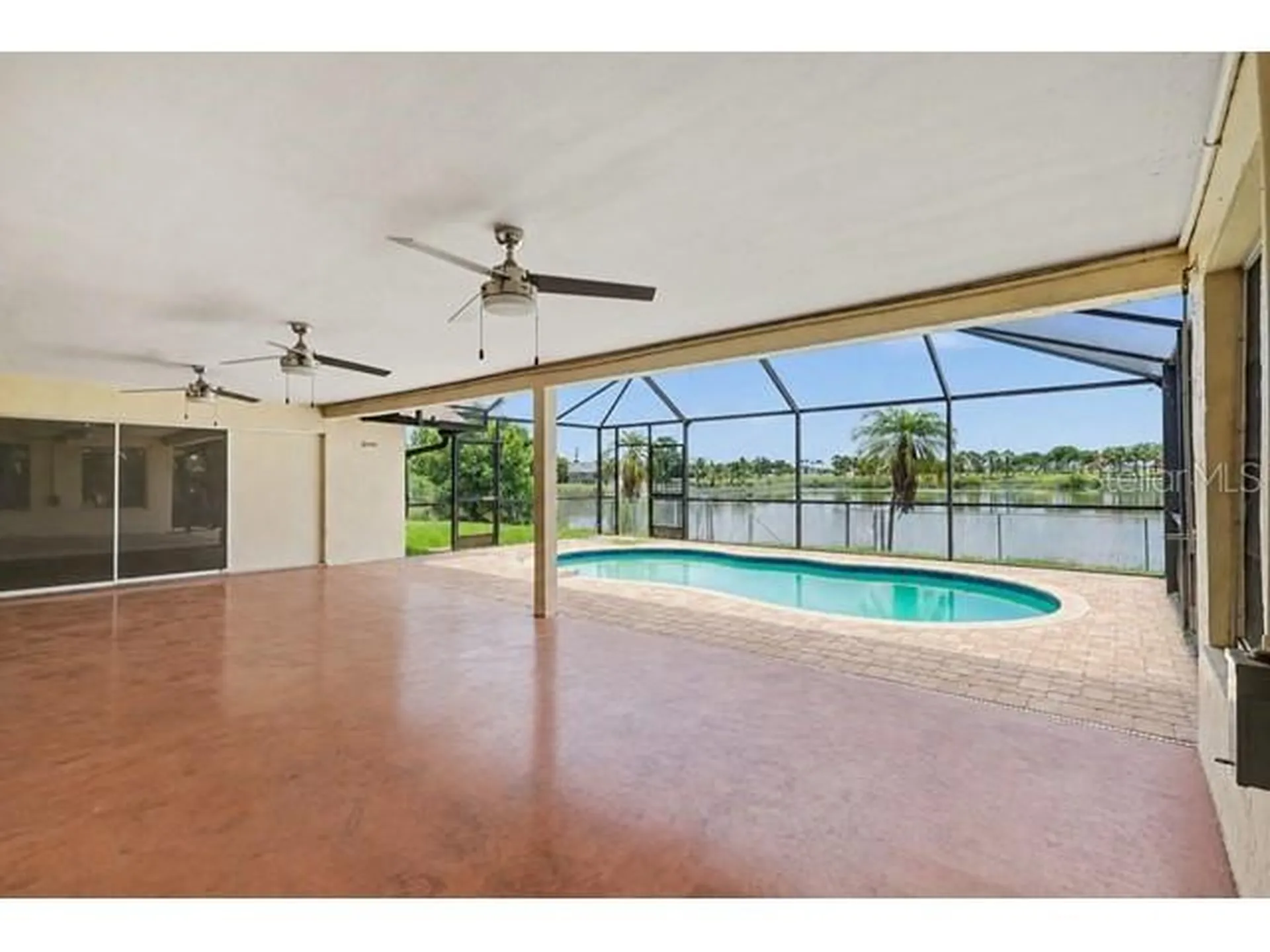 1219 NE 14th Place Cape Coral FL 33909
