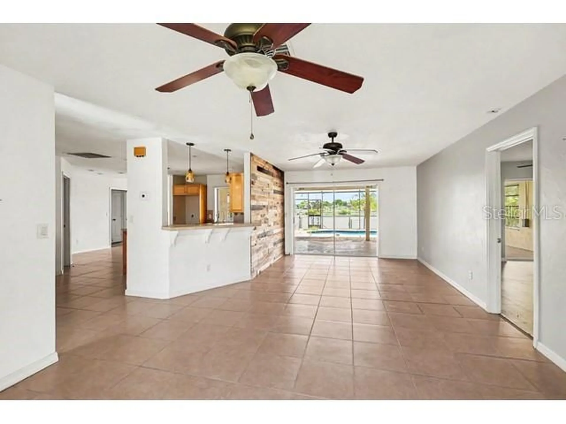 1219 NE 14th Place Cape Coral FL 33909