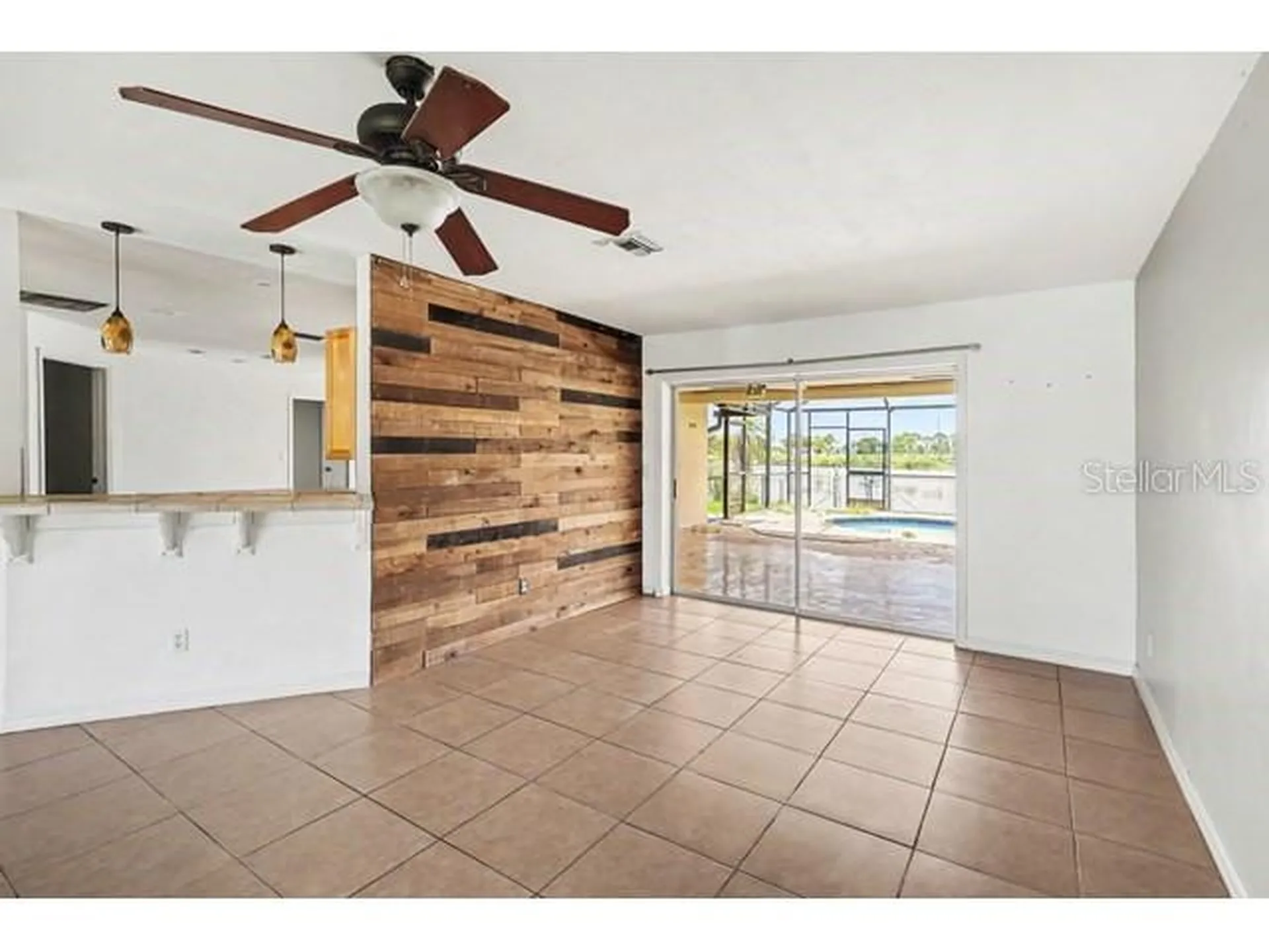 1219 NE 14th Place Cape Coral FL 33909