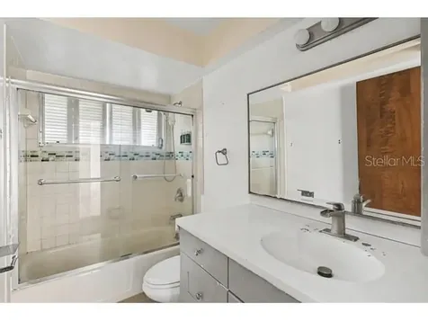 1219 NE 14th Place Cape Coral FL 33909