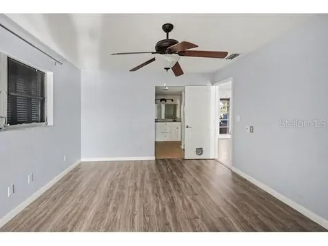 1219 NE 14th Place Cape Coral FL 33909