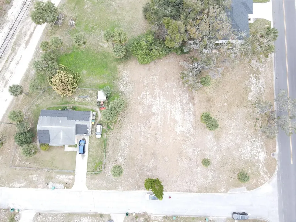 209 W Badger Avenue Eustis FL 32726