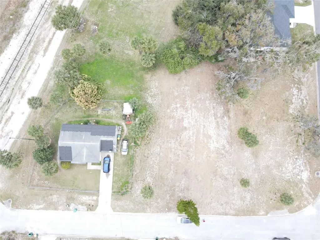 209 W Badger Avenue Eustis FL 32726