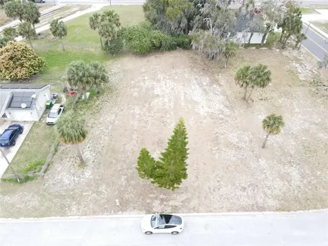 209 W Badger Avenue Eustis FL 32726