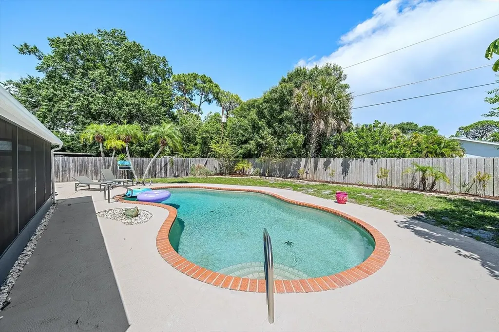 2923 Linwood Drive Sarasota FL 34232