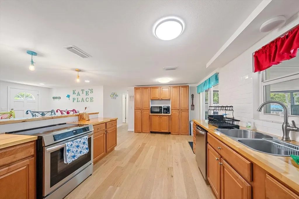 2923 Linwood Drive Sarasota FL 34232